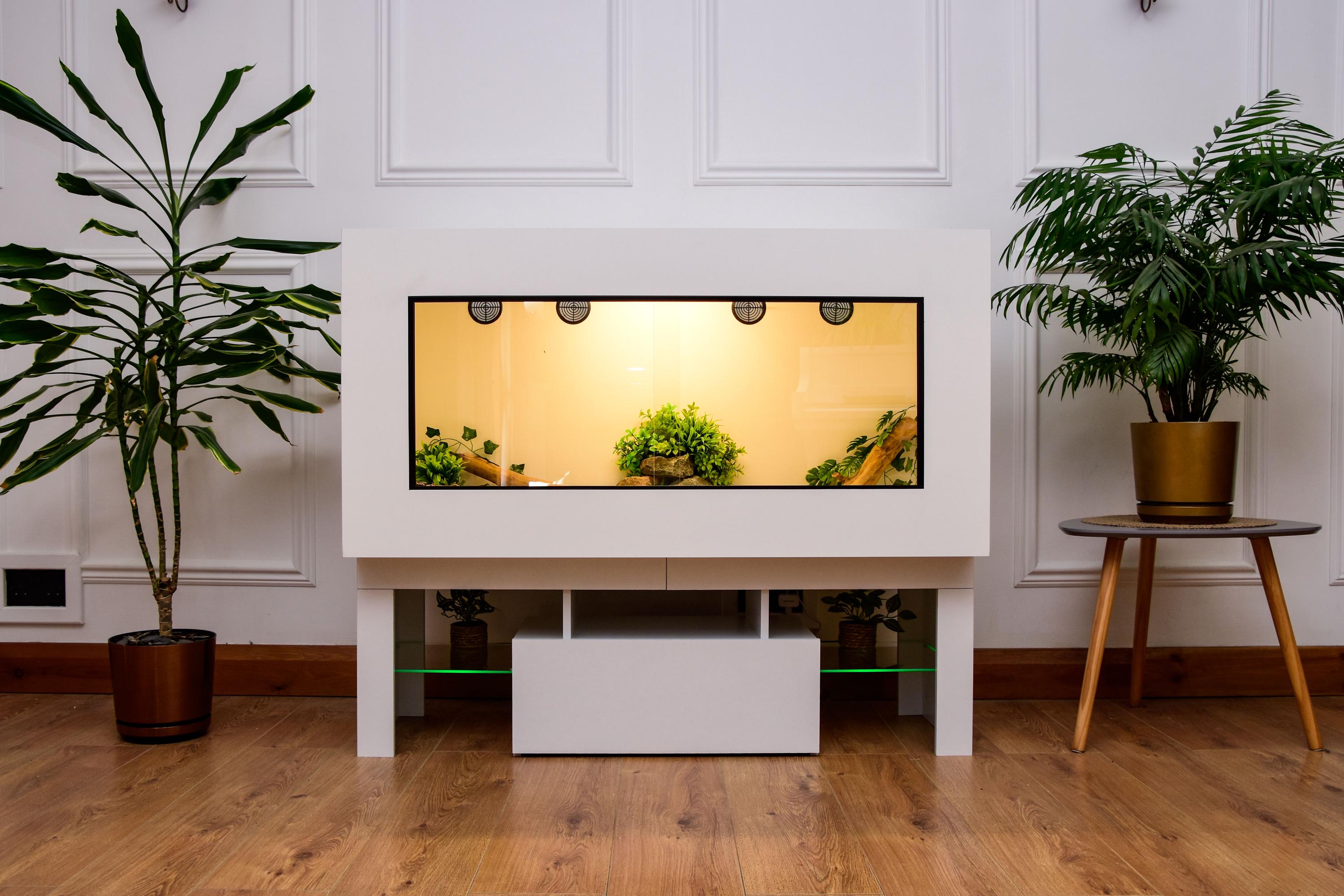 Large 4 x 2 x 2 Modern Reptile Vivarium with LED Stand
