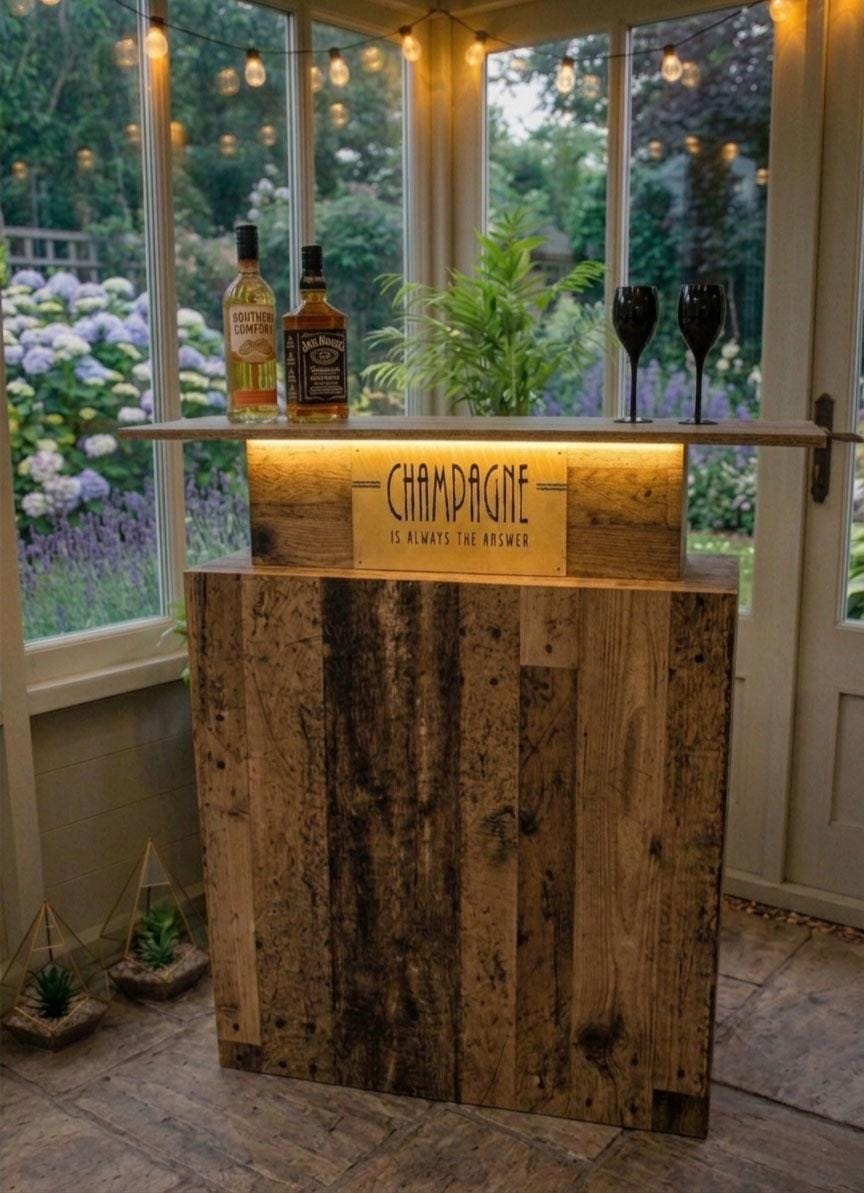Old Wood Effect LED Home Bar (1m)