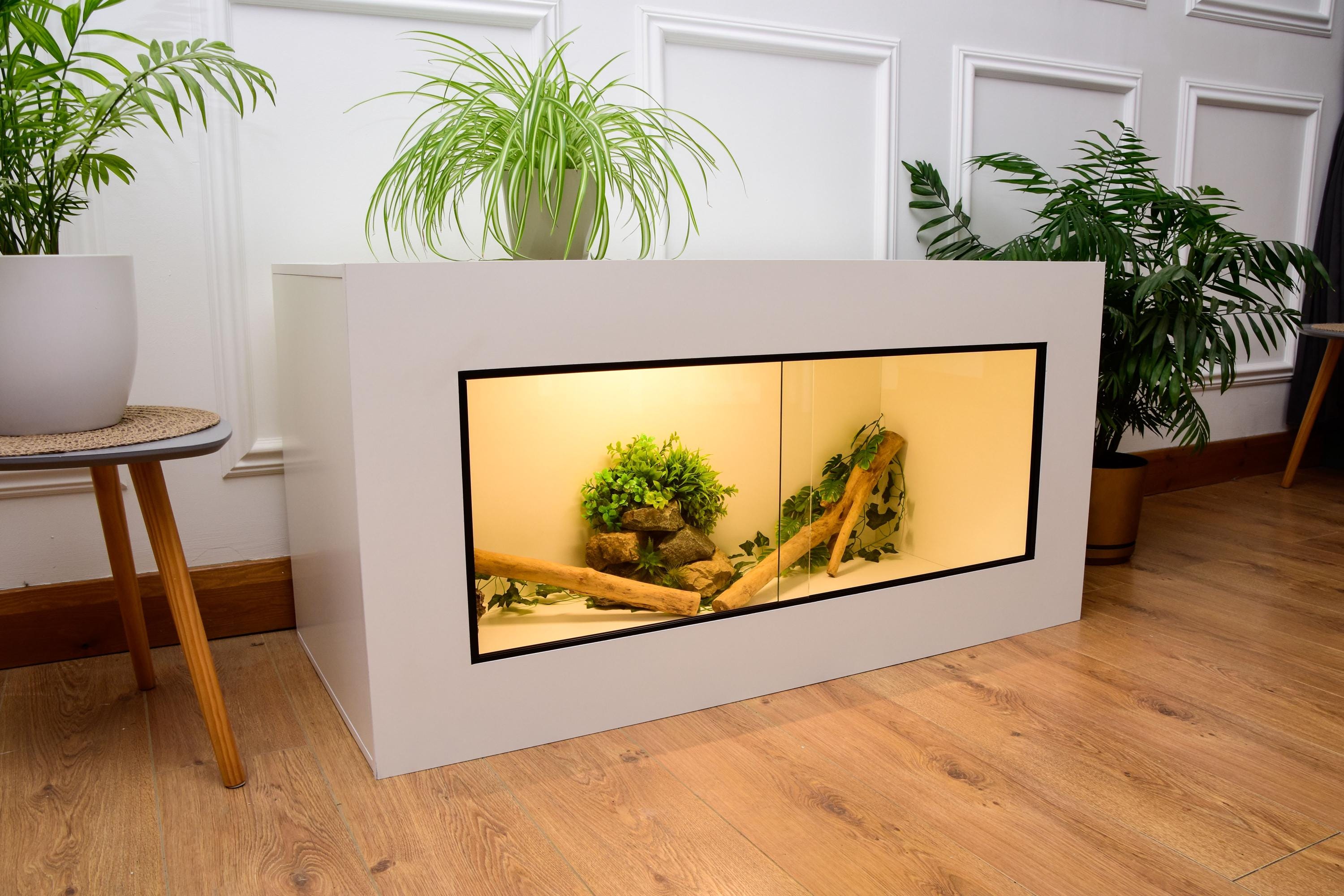 Large 4 x 2 x 2 Modern Reptile Vivarium