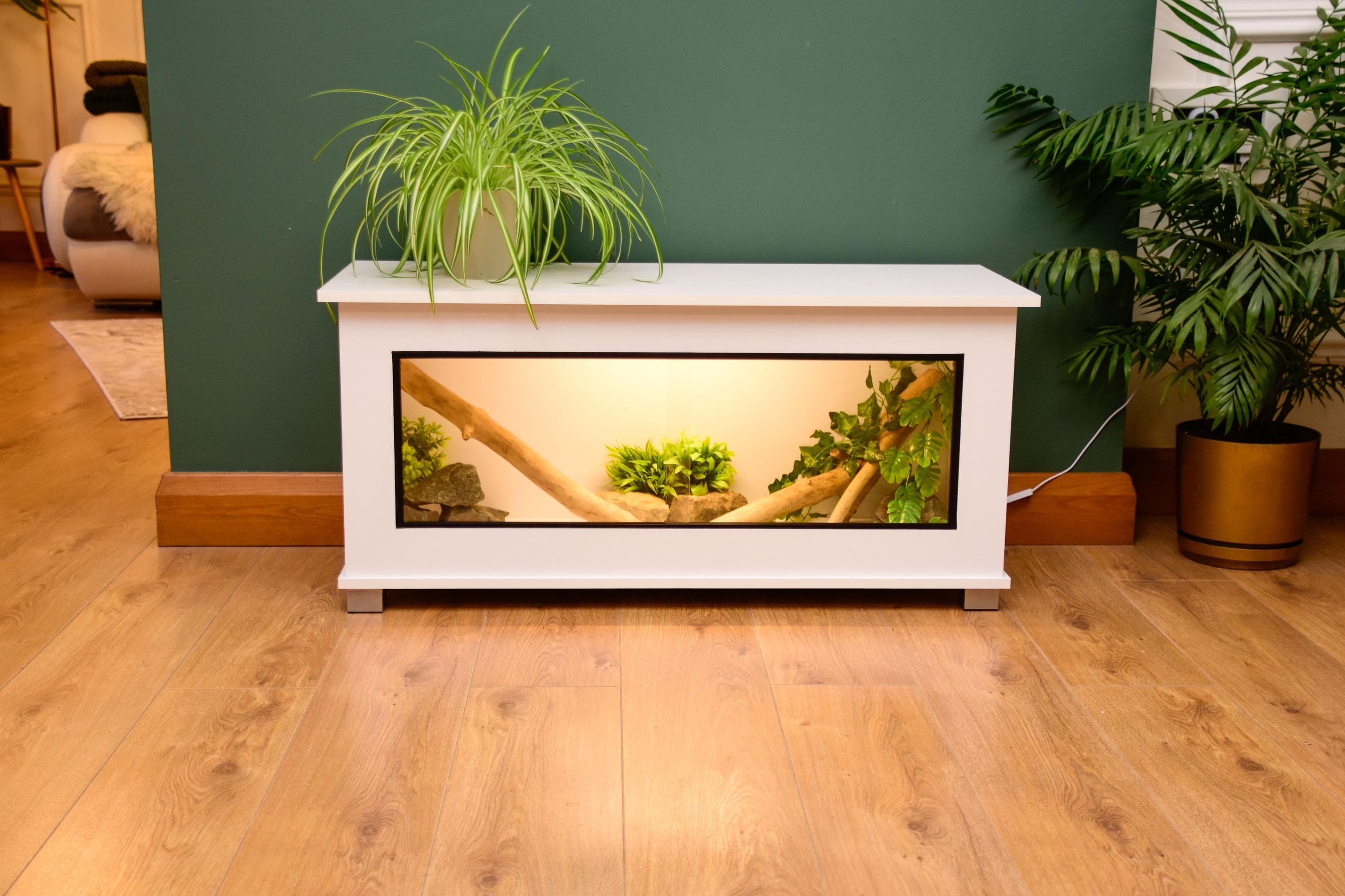 Modern White Reptile Vivarium / Tortoise Table - 1m Wide (Between 3-4ft) - Sliding Doors & Hinge Lid -LED Light Included