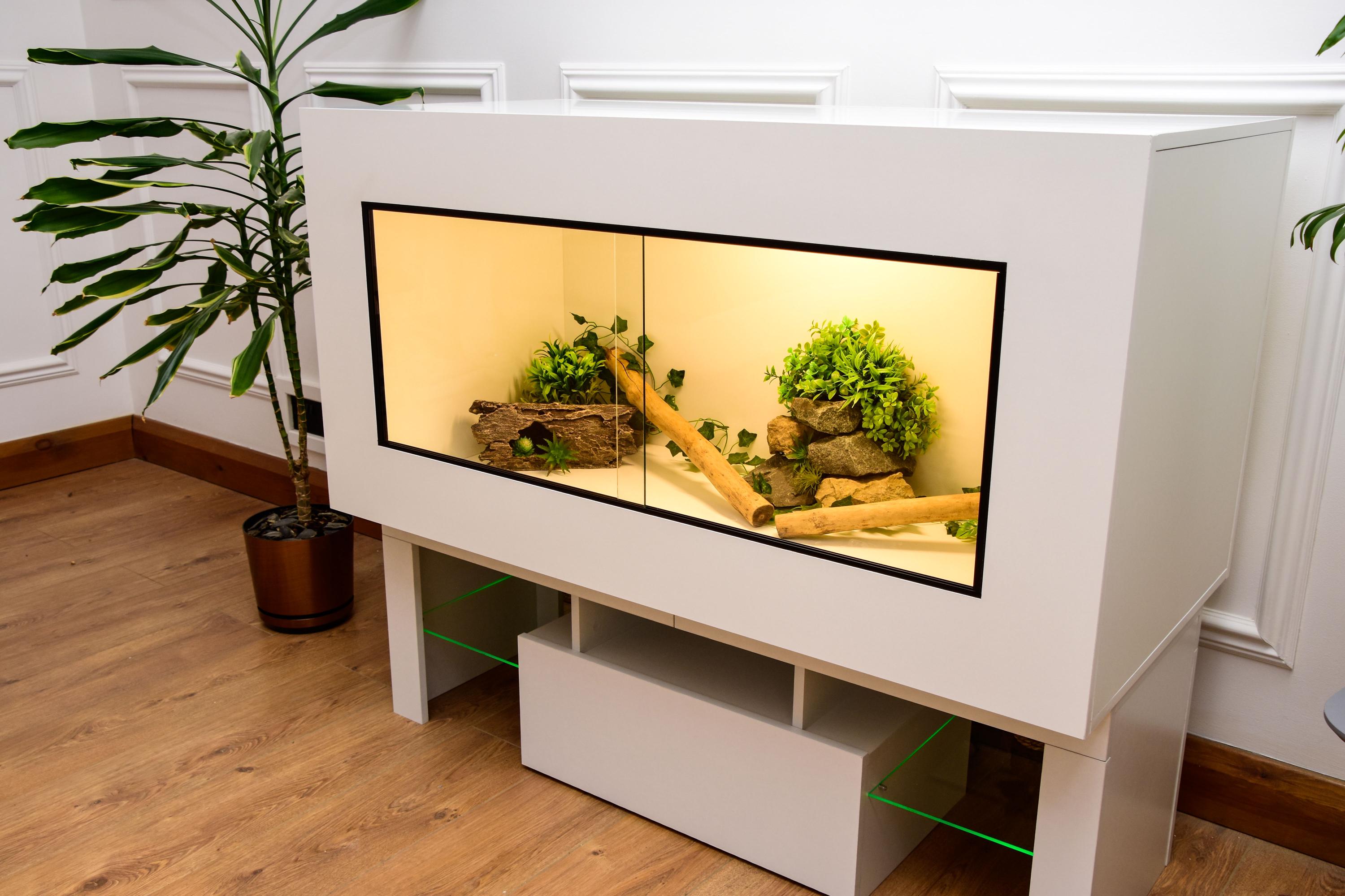 Large 4 x 2 x 2 Modern Reptile Vivarium with LED Stand