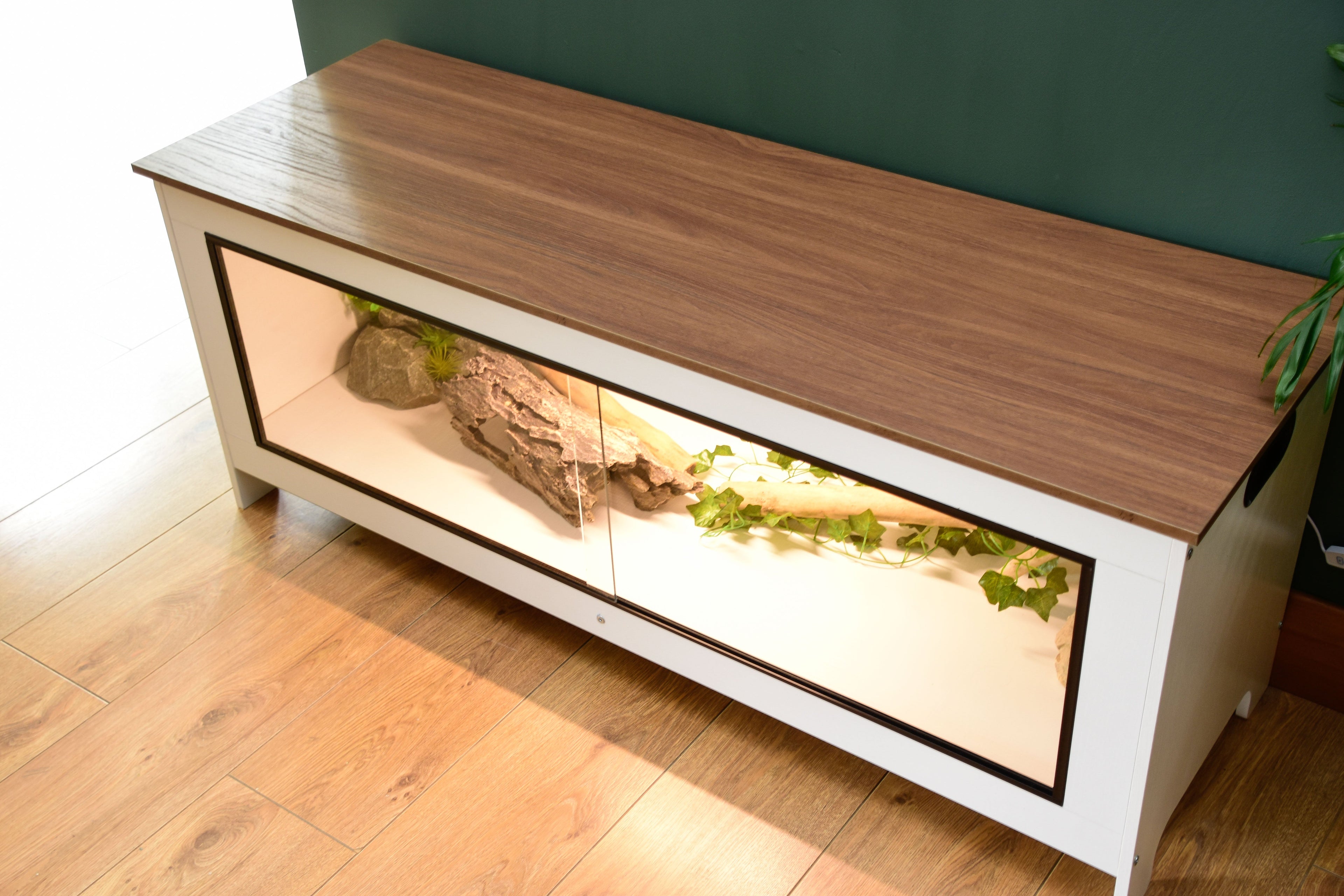 White 4ft vivarium tortoise enclosure - side profile